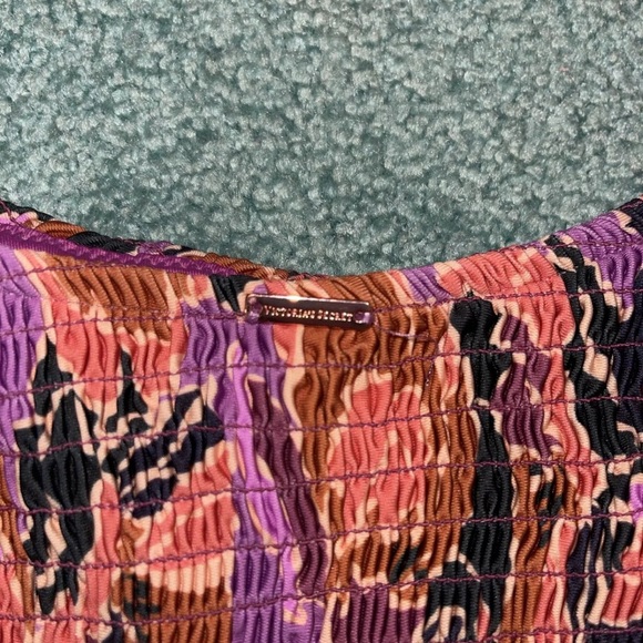 Victoria’s Secret Bikini (Set)Smocked - Size:Small - Triangle Top- Cheeky Bottom - Picture 4 of 5